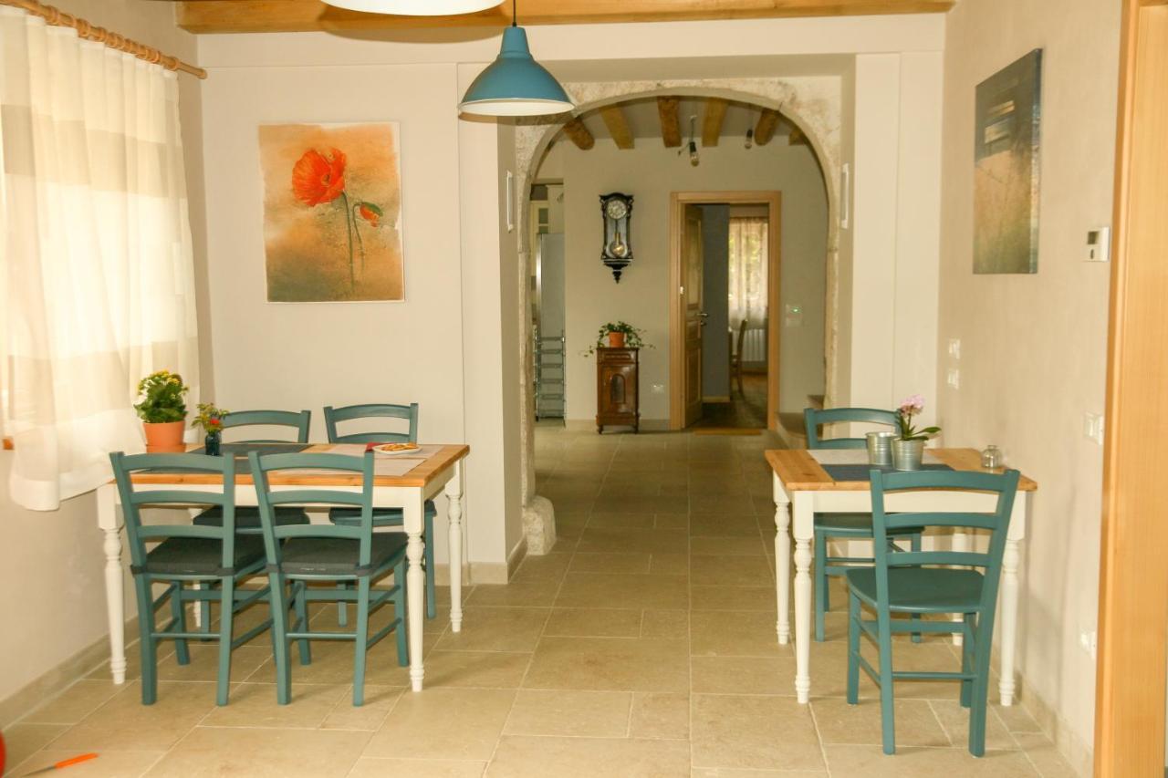 Casa Lenka