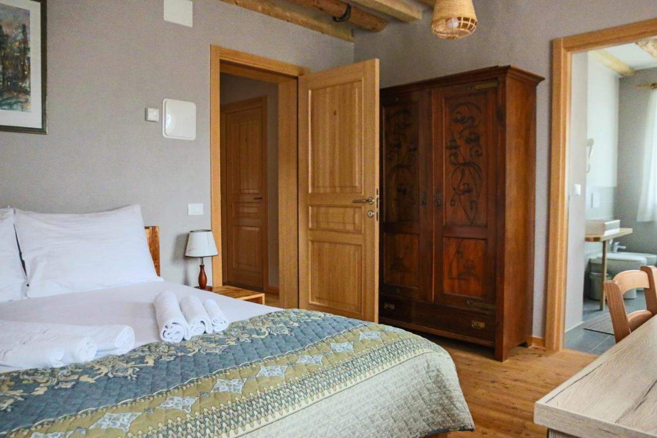 Casa Lenka